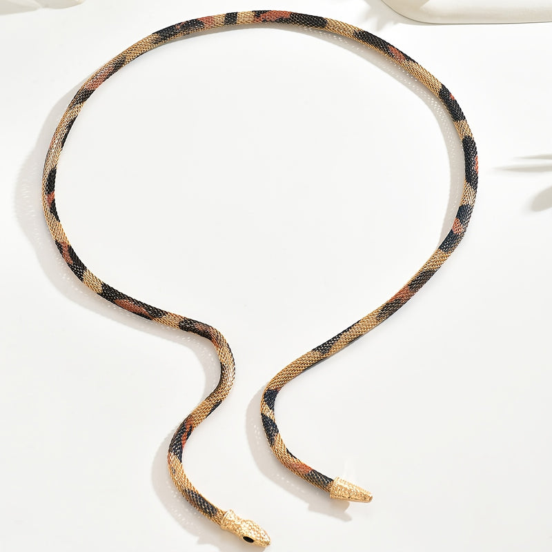 Punk Snake Necklace – Gold Serpent Pendant for Bold Style